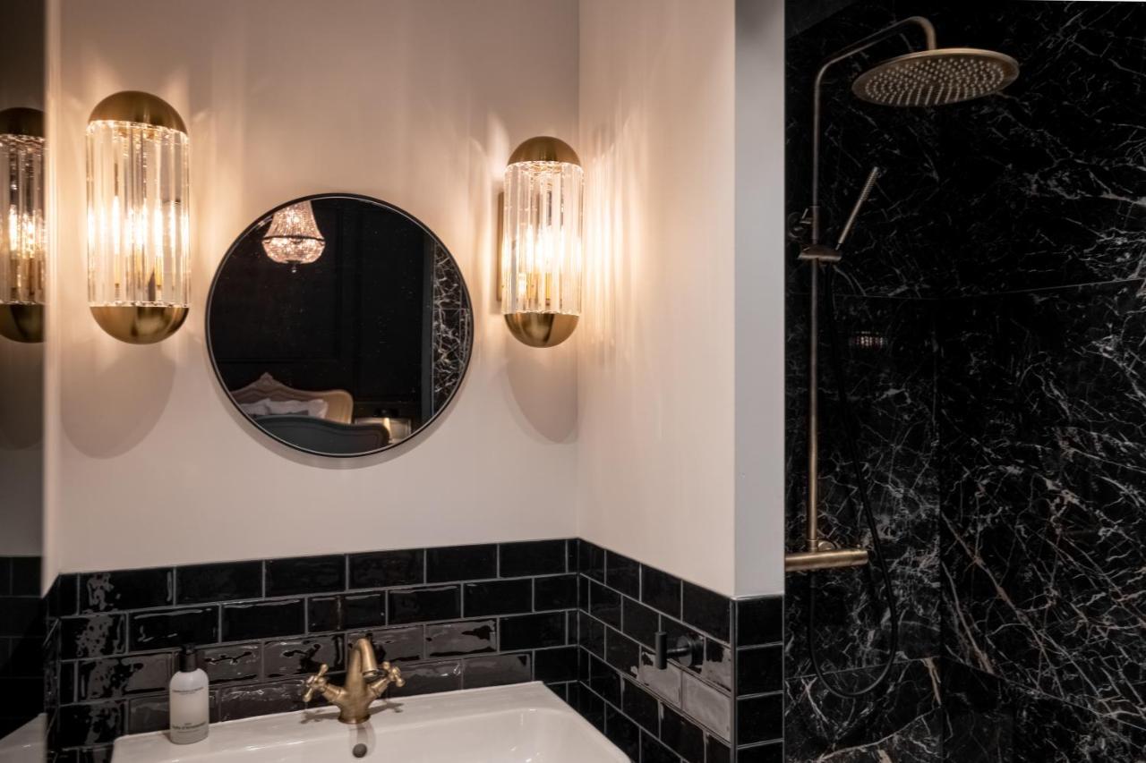 Boutique Hotel Huys Oud Teylingen Warmond エクステリア 写真