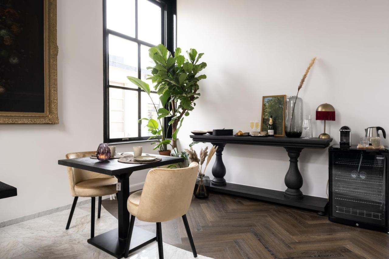 Boutique Hotel Huys Oud Teylingen Warmond エクステリア 写真